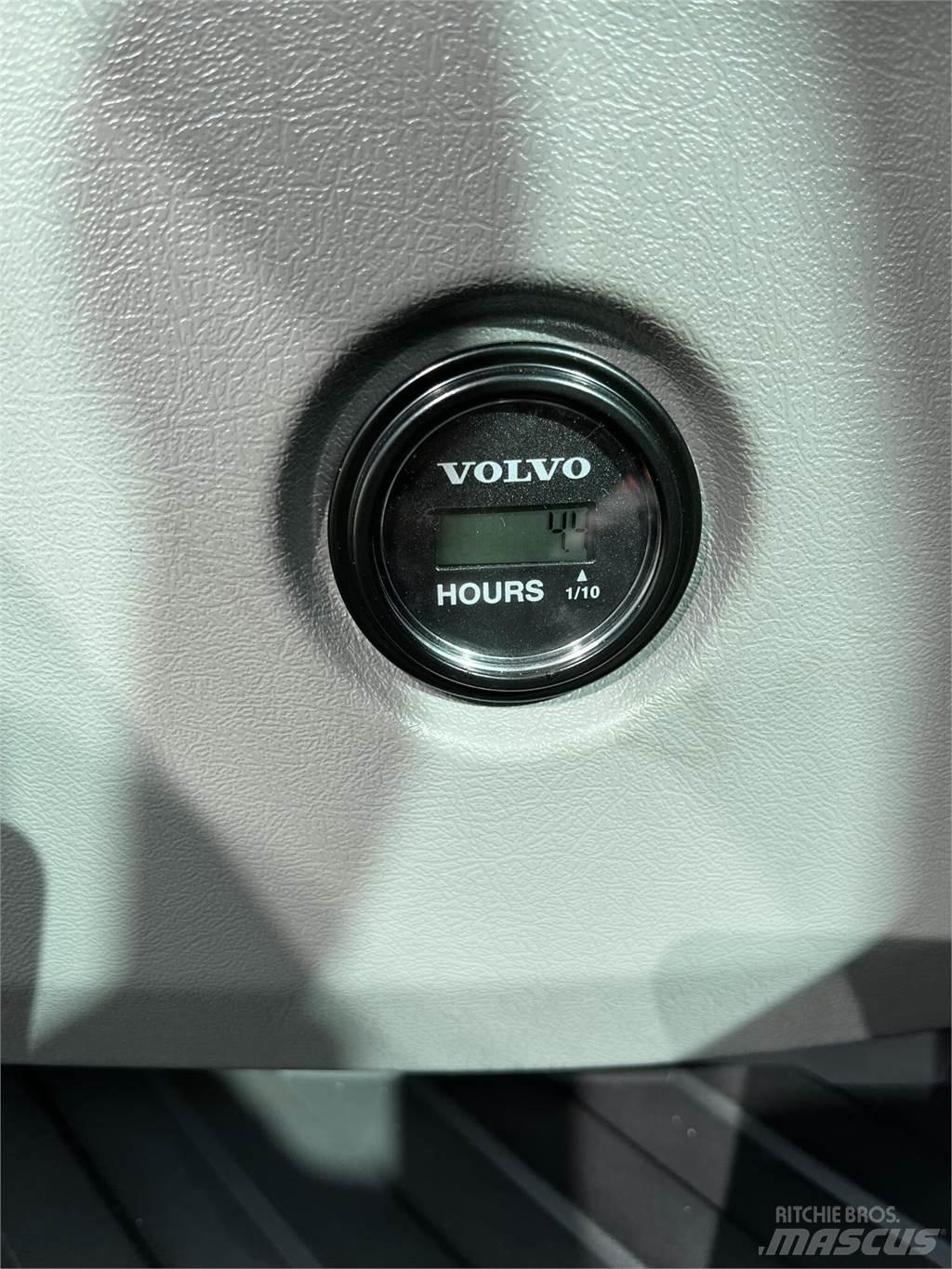 Volvo ECR88D Bagri goseničarji