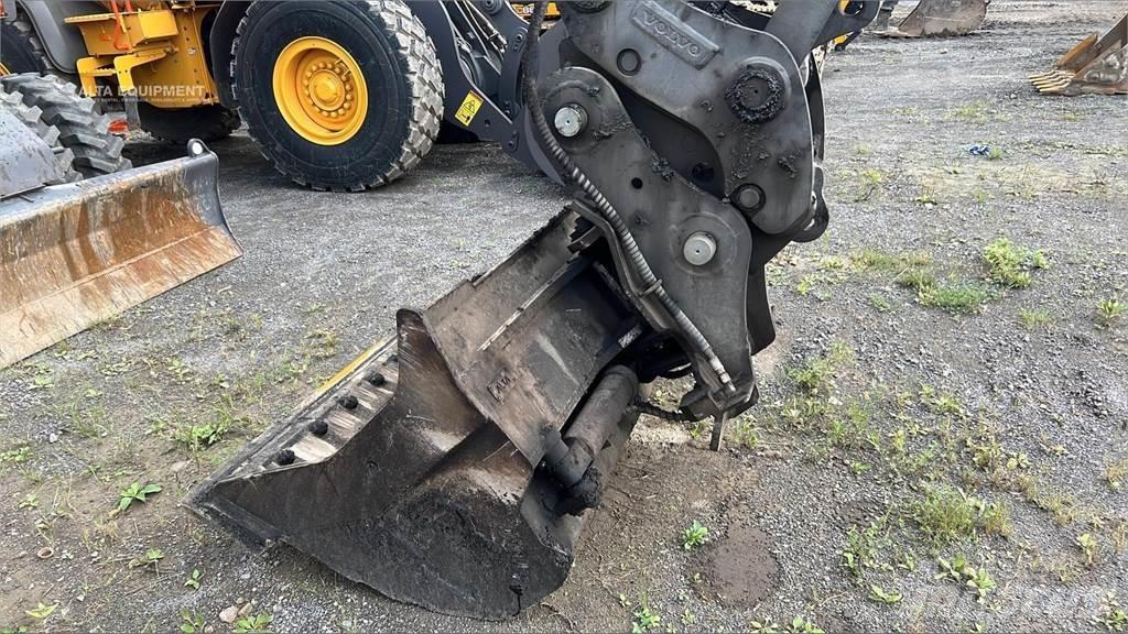 Volvo EW180E Bagri na kolesih