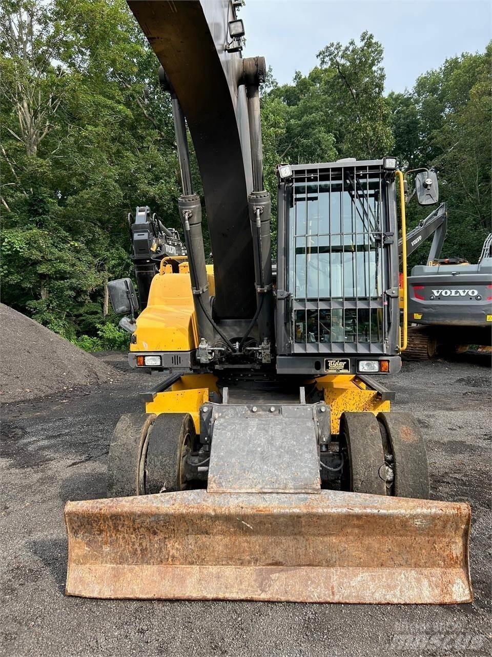 Volvo EW210D Bagri na kolesih