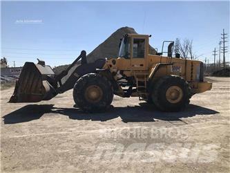 Volvo L220E Kolesni nakladalci