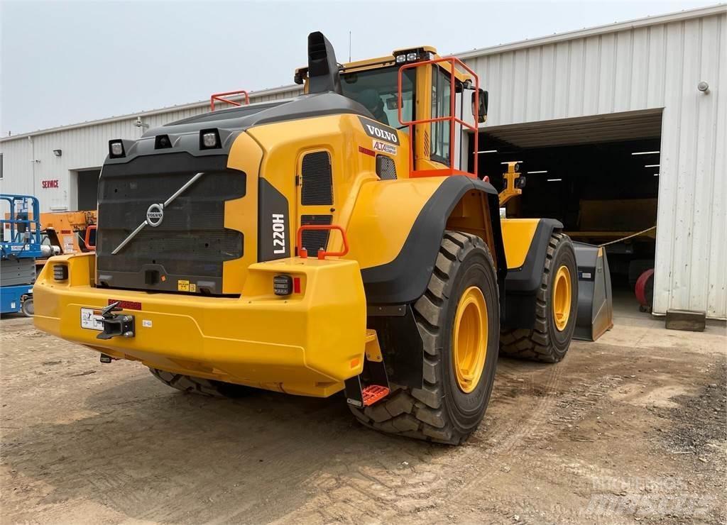Volvo L220H Kolesni nakladalci