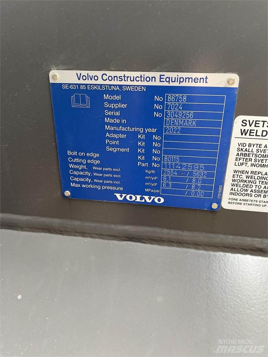 Volvo L220H Kolesni nakladalci