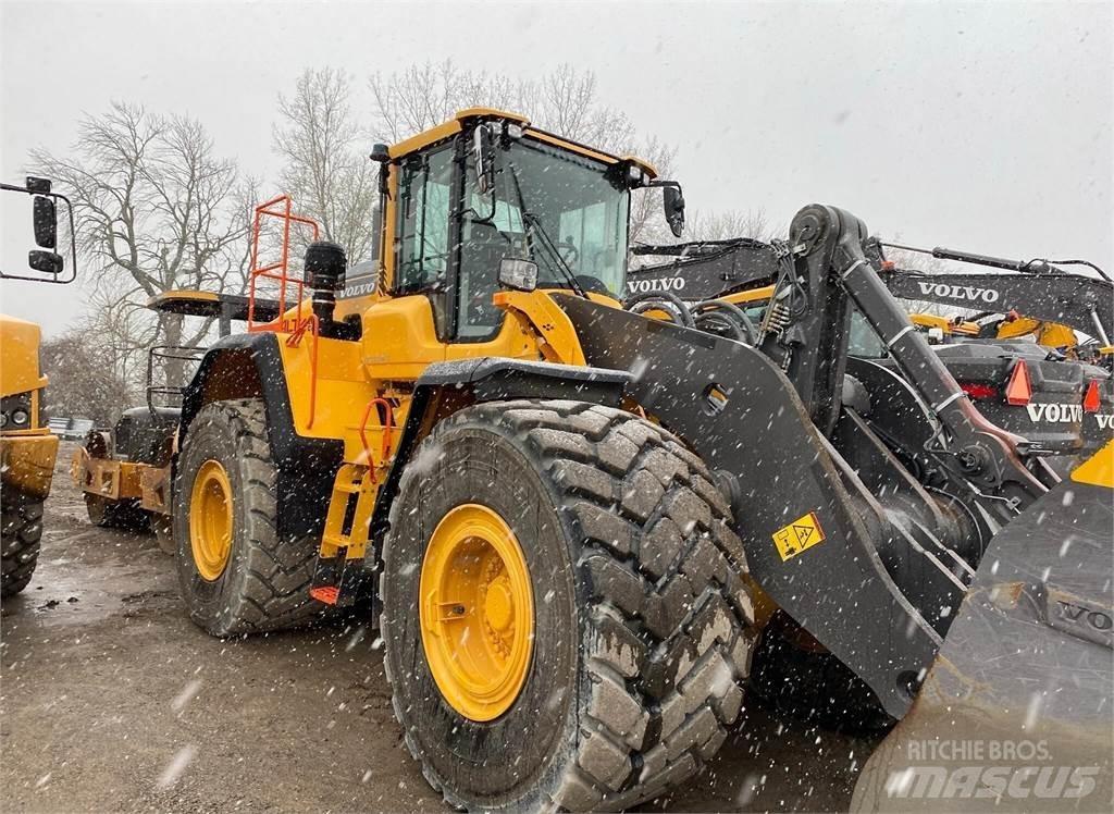 Volvo L220H Kolesni nakladalci
