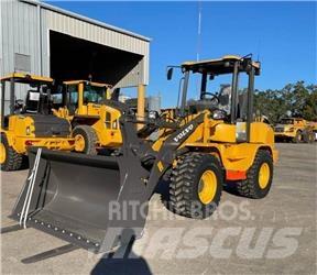 Volvo L30GS Kolesni nakladalci