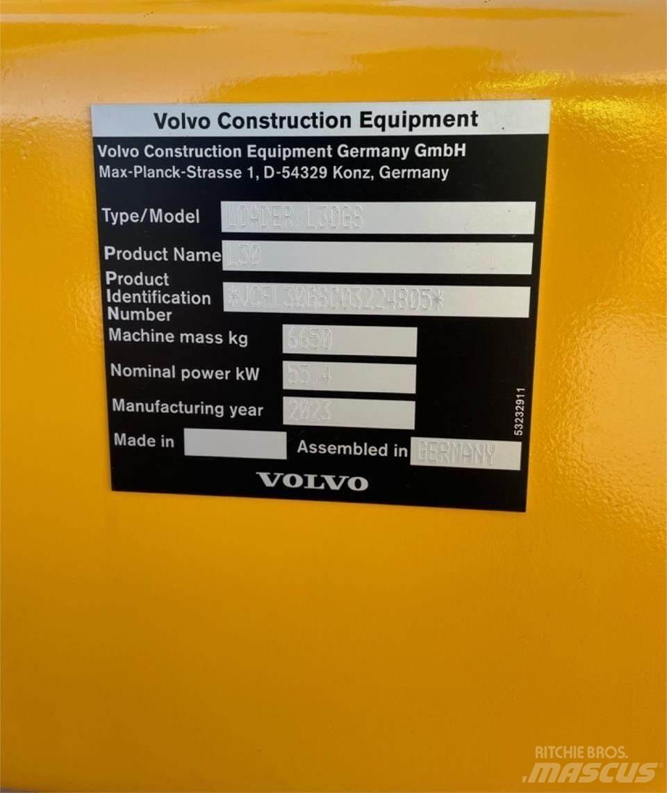 Volvo L30GS Kolesni nakladalci