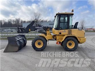 Volvo L35G Kolesni nakladalci