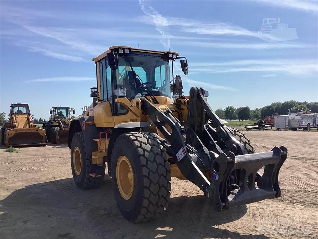 Volvo L60H Kolesni nakladalci