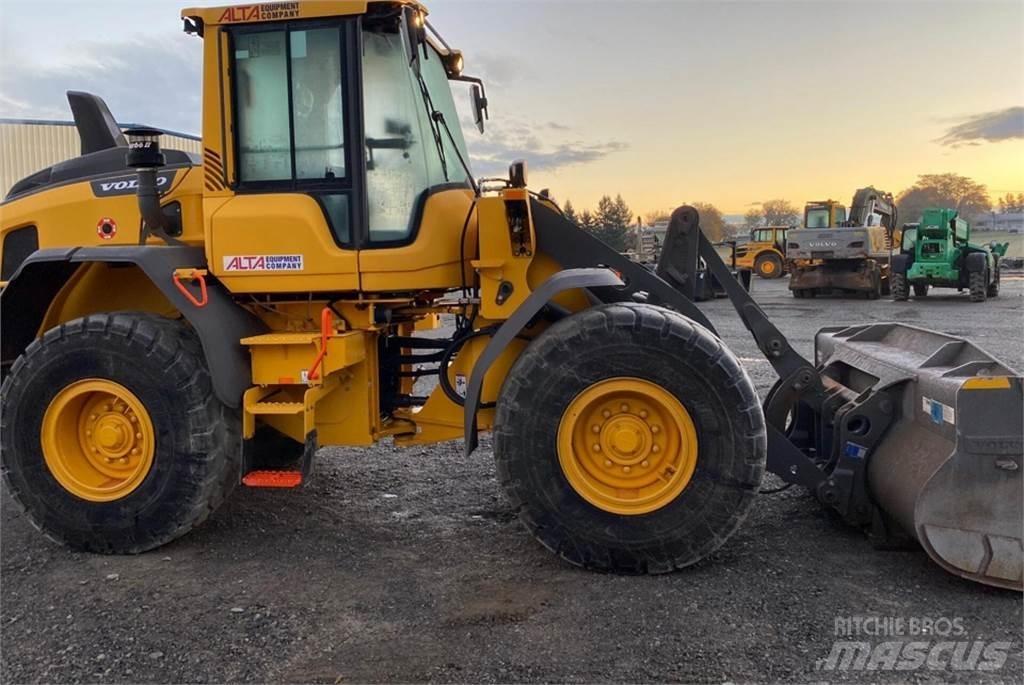 Volvo L60H Kolesni nakladalci