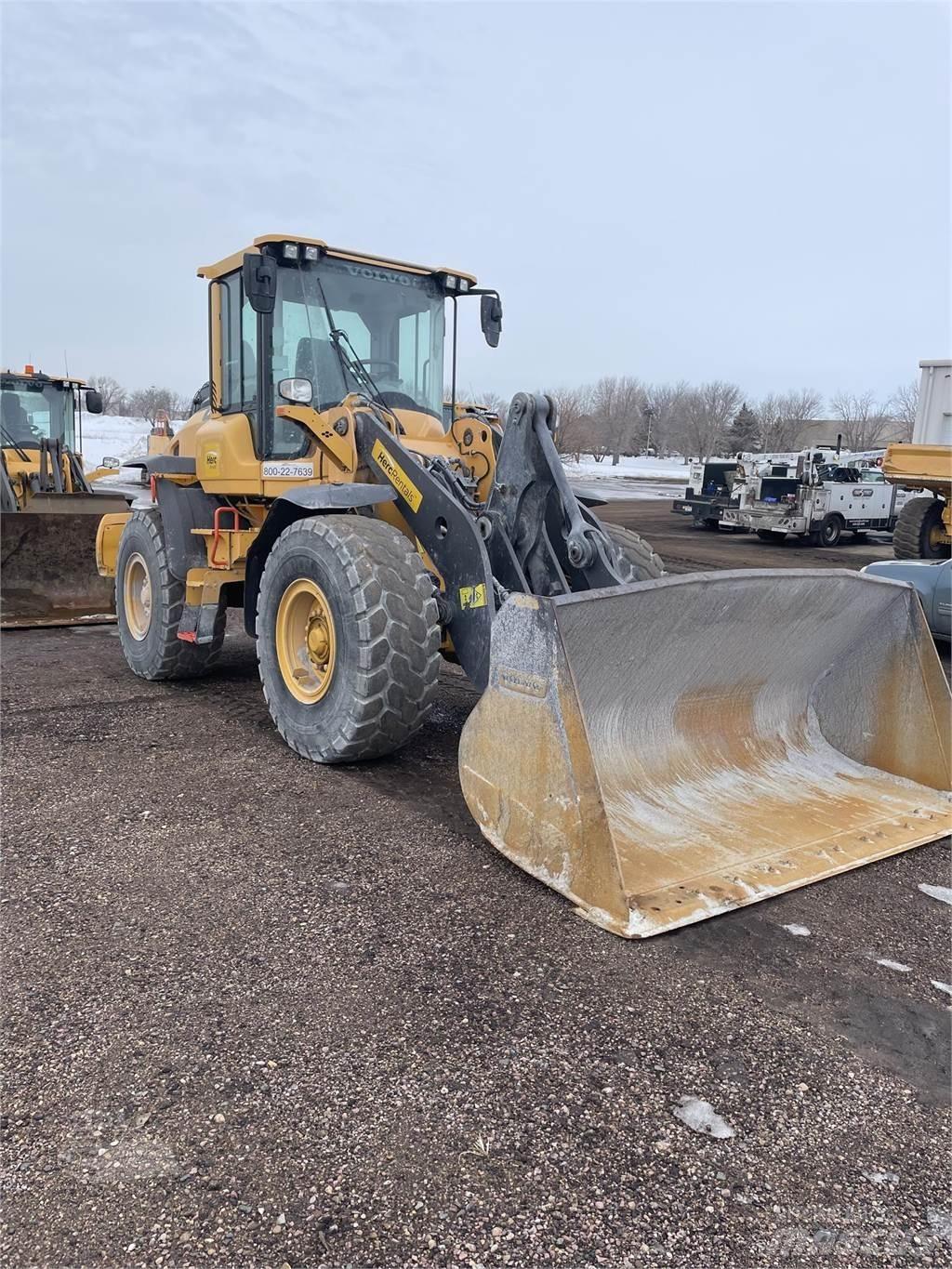 Volvo L70H Kolesni nakladalci