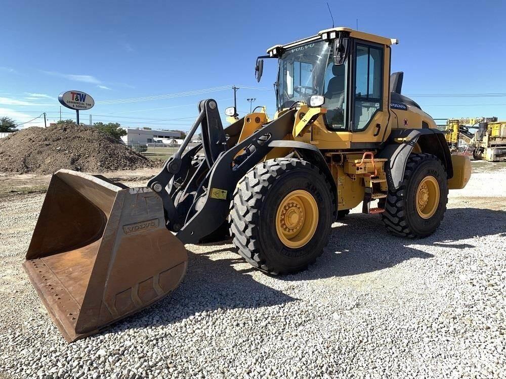 Volvo L70H Kolesni nakladalci
