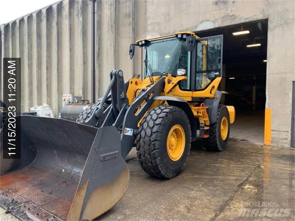 Volvo L70H Kolesni nakladalci
