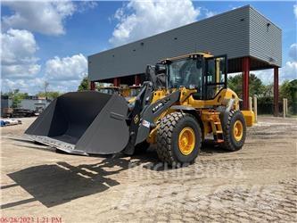 Volvo L70H Kolesni nakladalci