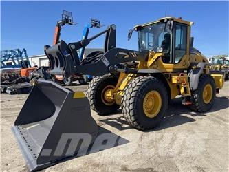 Volvo L90H Kolesni nakladalci