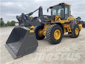 Volvo L90H Kolesni nakladalci