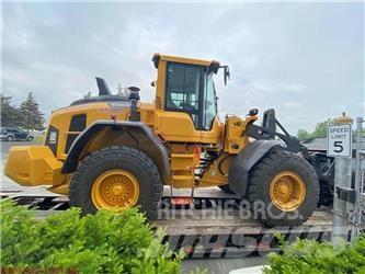 Volvo L90H Kolesni nakladalci