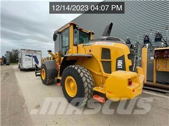 Volvo L90H Kolesni nakladalci