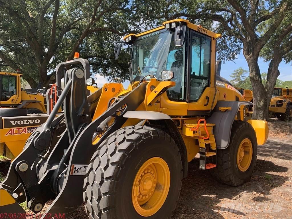 Volvo L90H Kolesni nakladalci