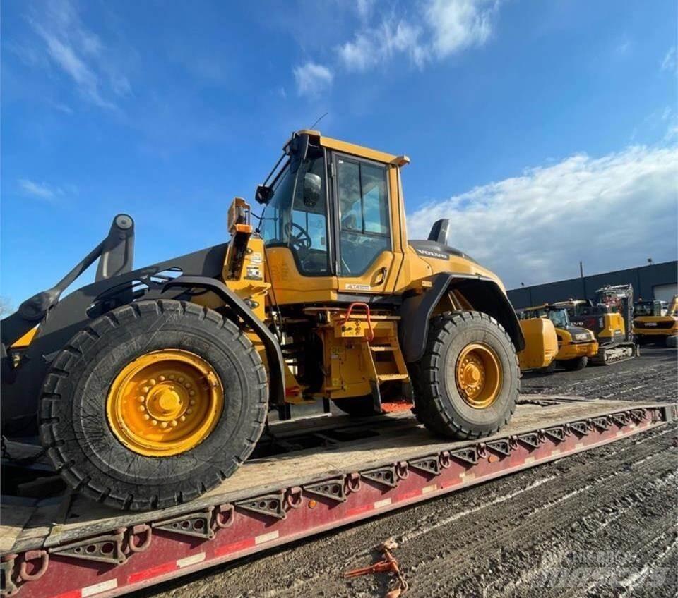 Volvo L90H Kolesni nakladalci