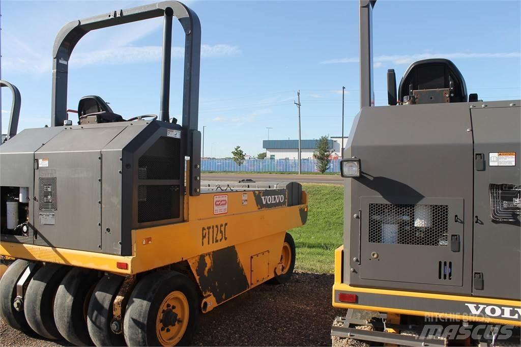 Volvo PT125C Kolesni valjarji s pnevmatikami