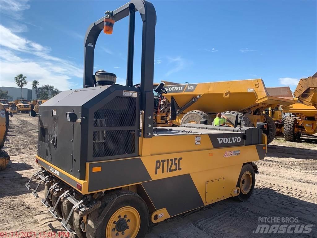 Volvo PT125C Kolesni valjarji s pnevmatikami