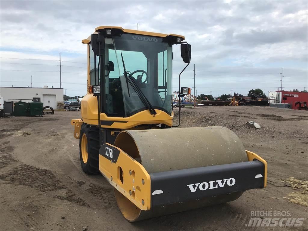 Volvo SD75B Dvojni valjarji