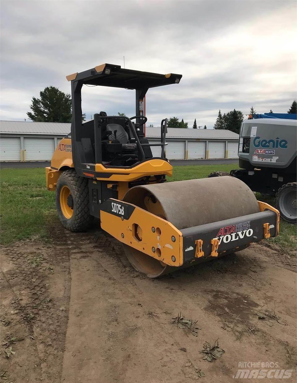 Volvo SD75B Dvojni valjarji