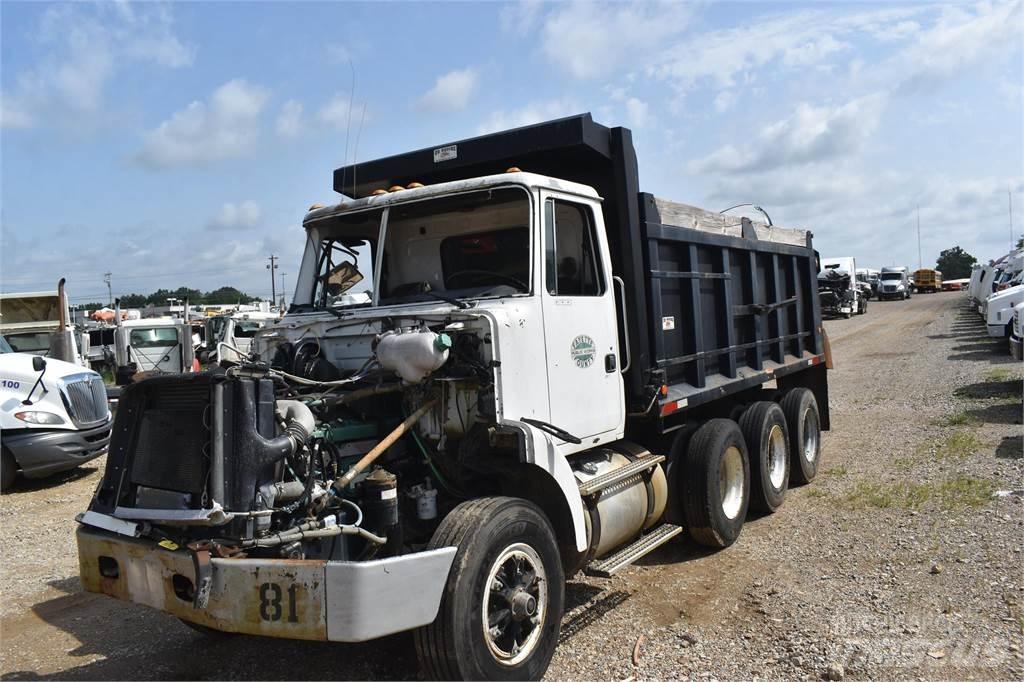 Volvo WG84B Kiper tovornjaki