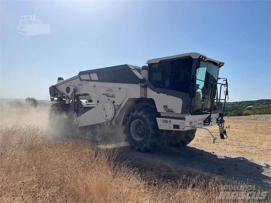 Wirtgen WR240I Stroji za recikliranje asfalta