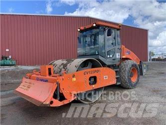 XCMG CV123PDU Dvojni valjarji