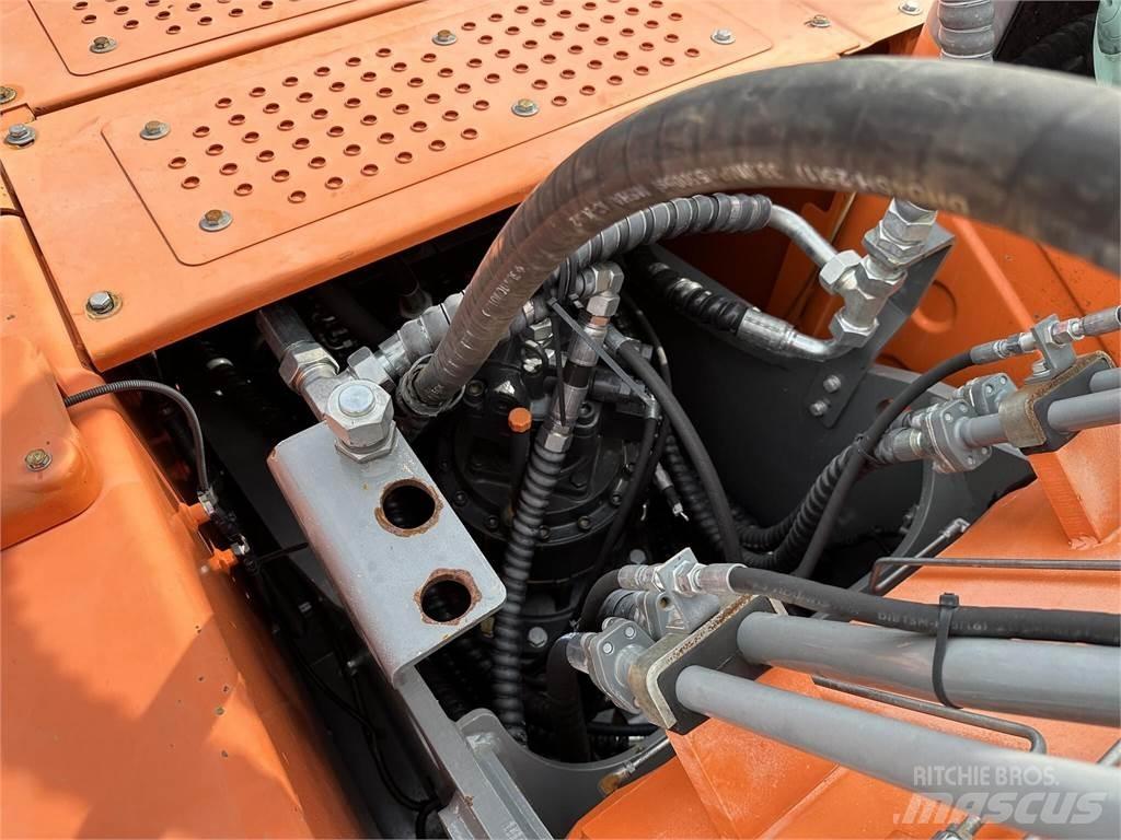 XCMG XE210CU Bagri goseničarji