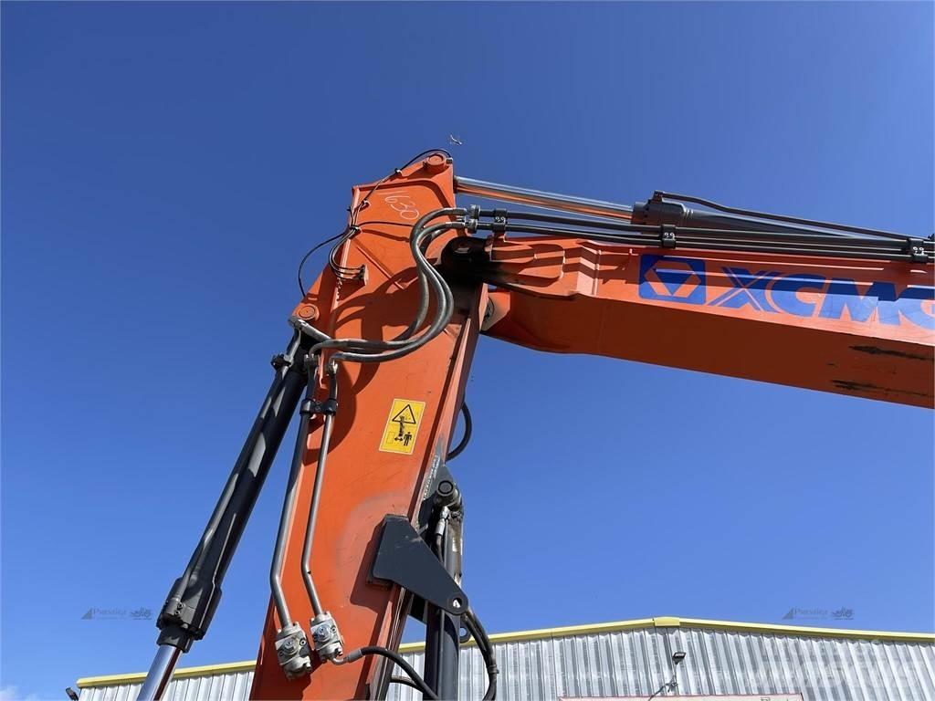 XCMG XE210U Bagri goseničarji