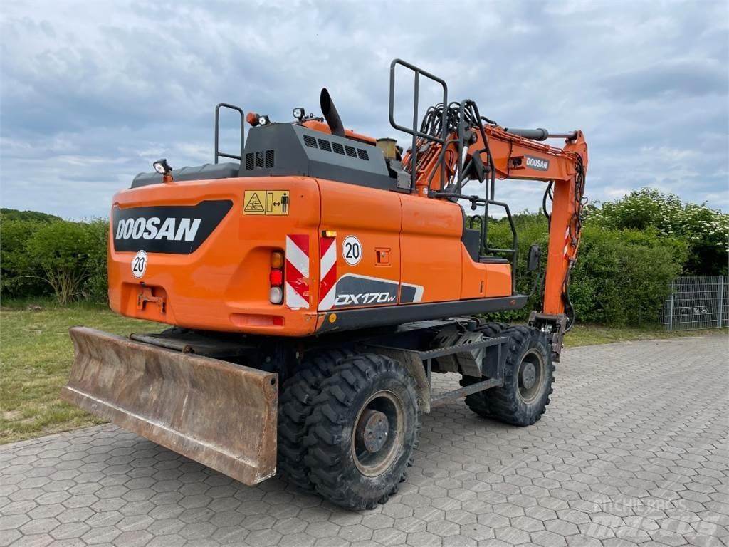 Doosan DX170W-5 Bagri na kolesih
