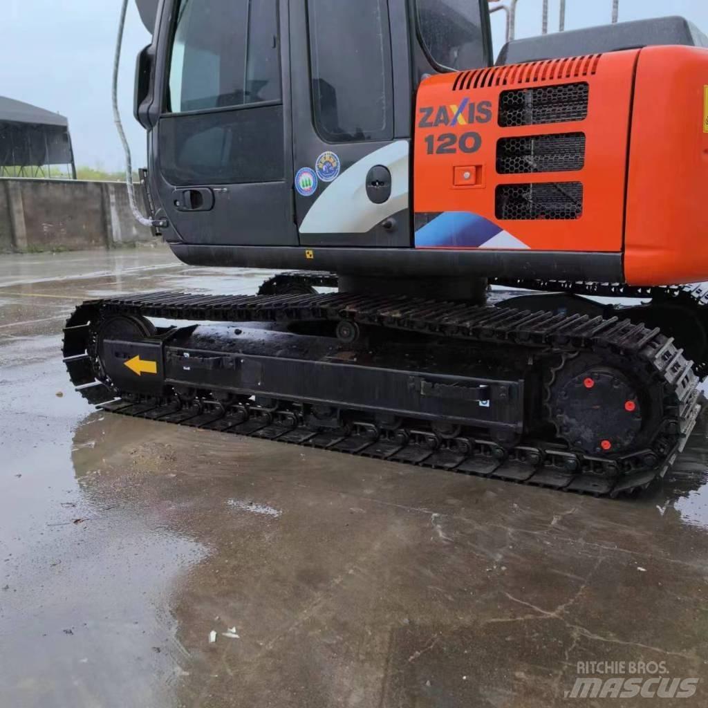 Hitachi ZX 120 Bagri goseničarji