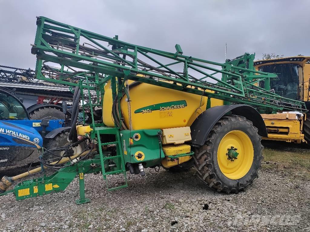John Deere 740 i Vlečne škropilnice