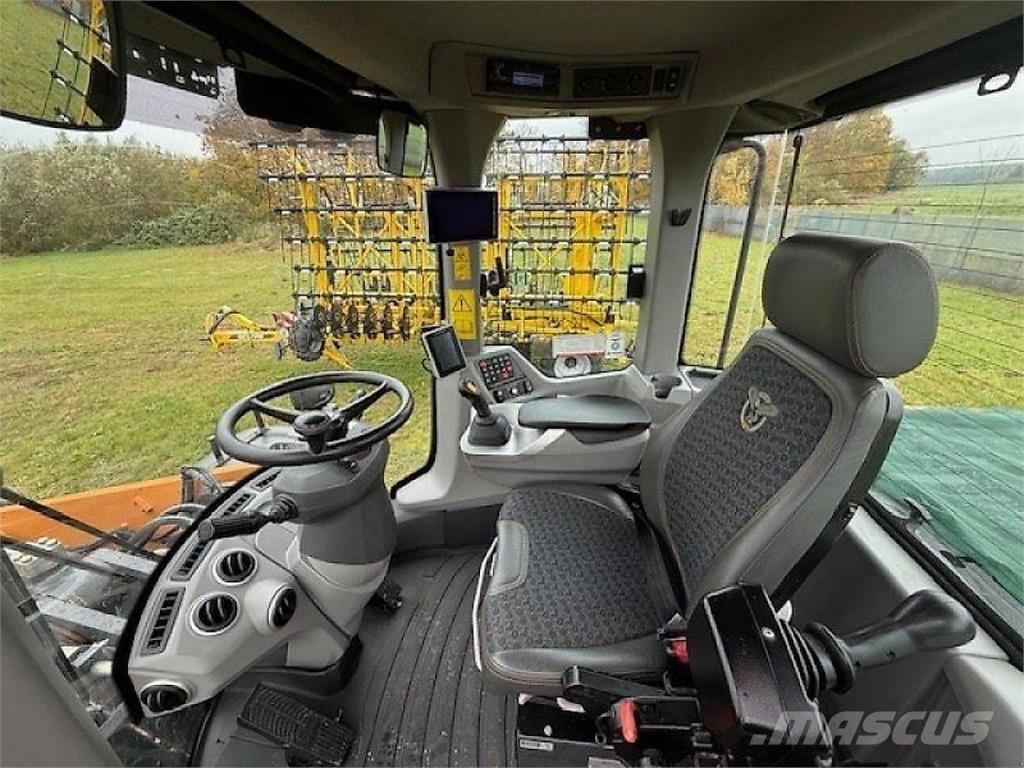 Case IH 921G Kolesni nakladalci