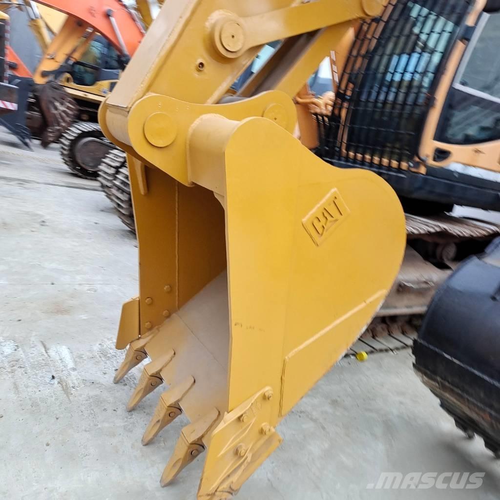 CAT 320 D 2 L Bagri goseničarji