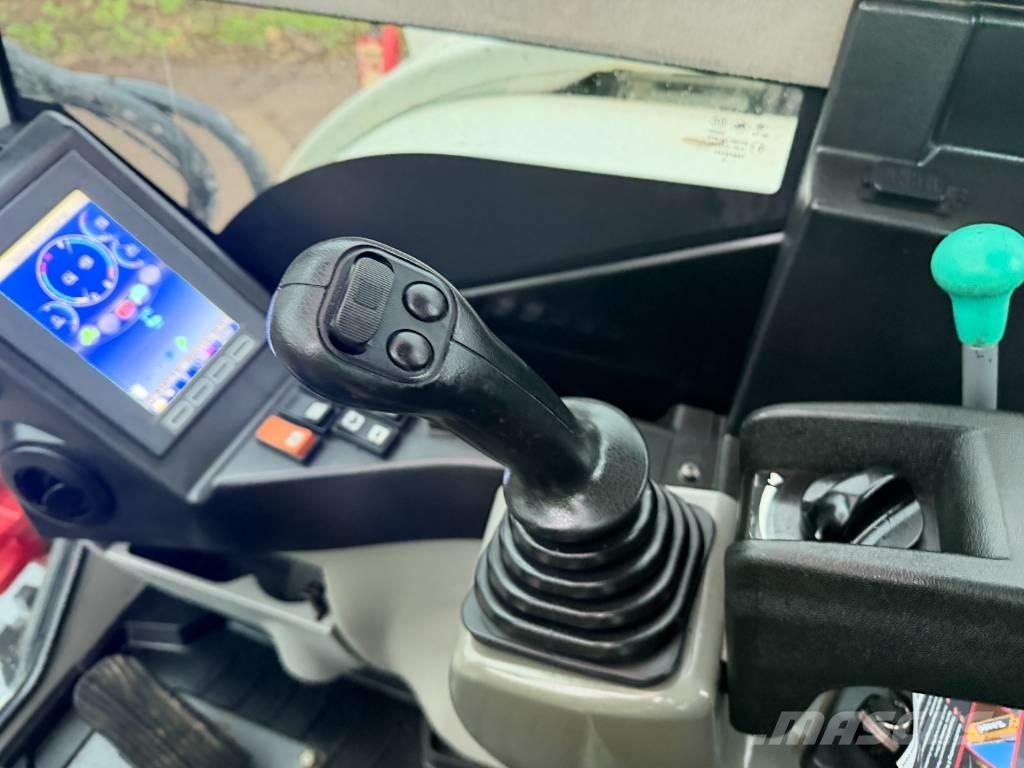 Takeuchi TB 295 W Bagri na kolesih