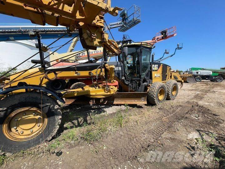 CAT 140 M Grederji