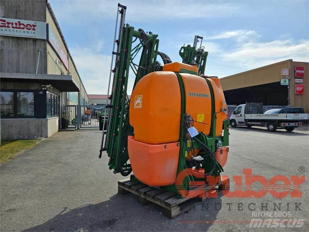Amazone UF 1501 Vlečne škropilnice