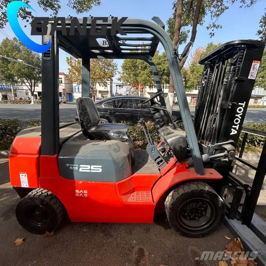 Toyota 8 F25 Dizelski viličarji