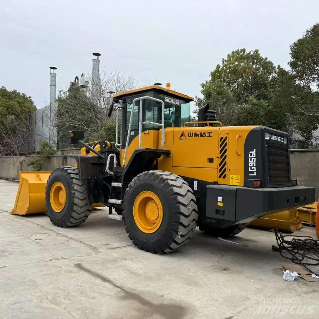 SDLG LG 956 L Kolesni nakladalci