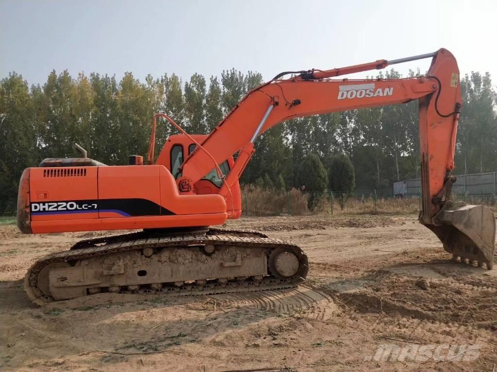 Doosan dh220lc-7 Bagri goseničarji