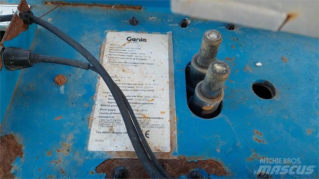 Genie GS1932 Škarjaste dvižne ploščadi
