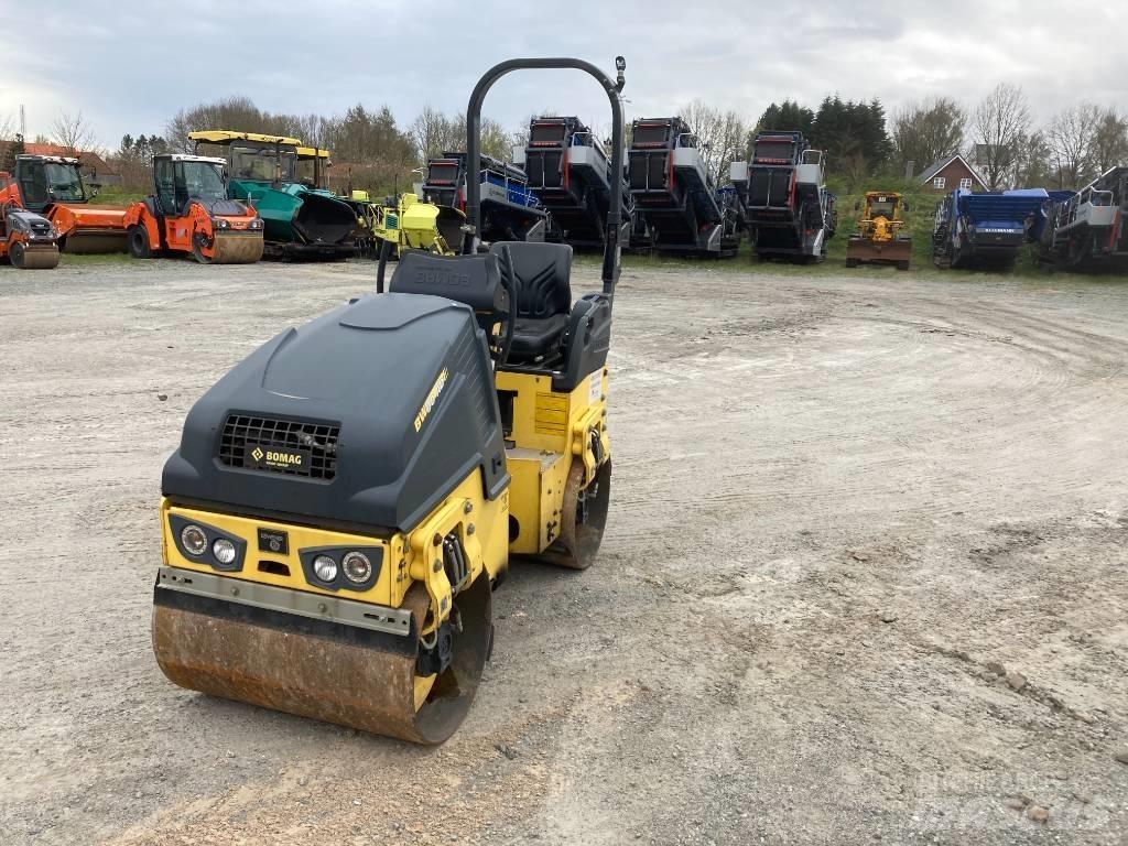 Bomag BW 90 AD-5 Dvojni valjarji