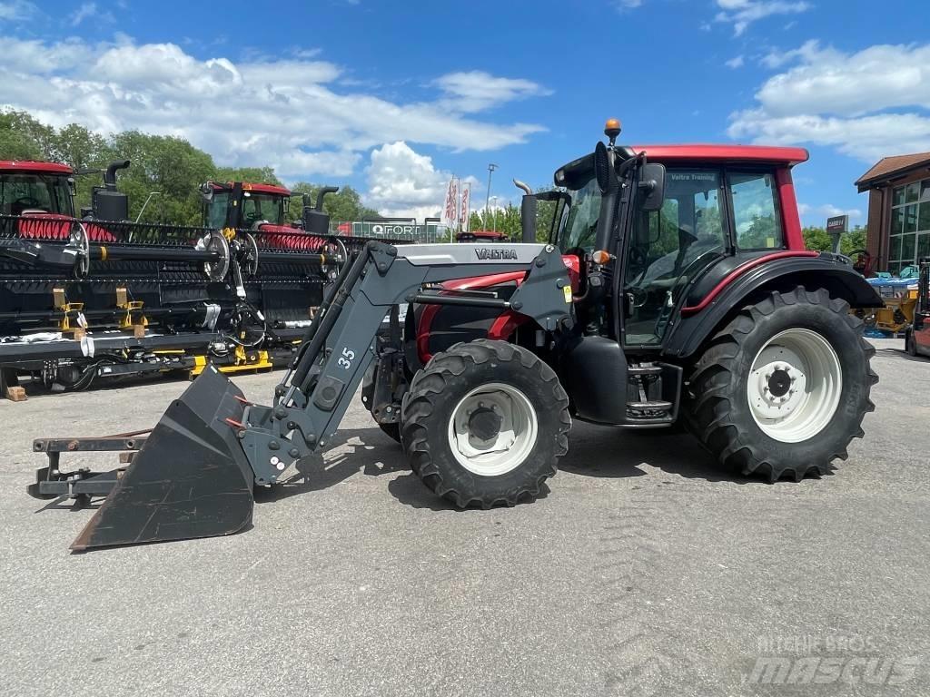 Valtra N 92 Traktorji