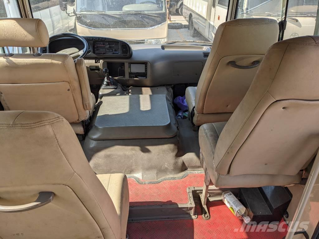 Toyota Coaster Bus Mini avtobusi