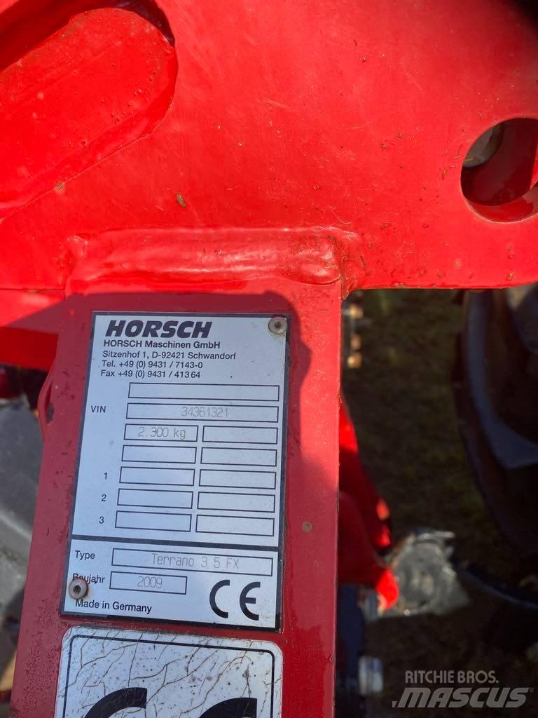 Horsch Terrano 3 FX Kultivatorji