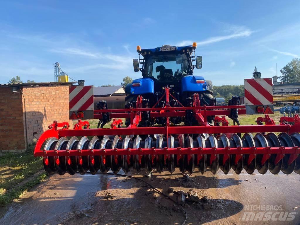 Horsch Terrano 3 FX Kultivatorji