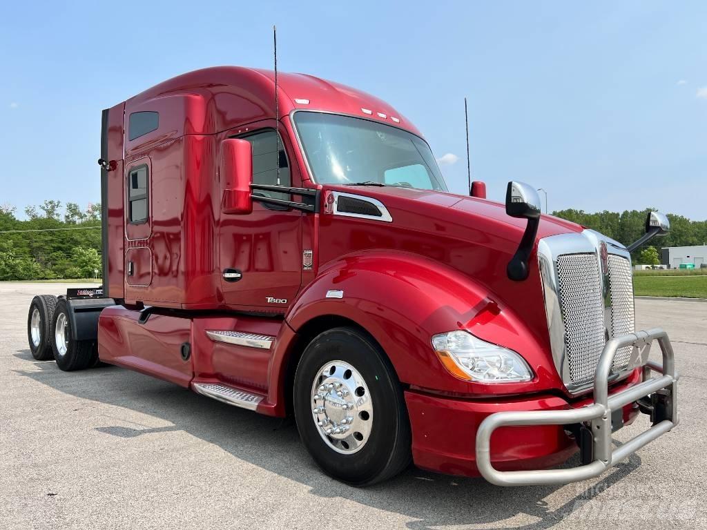 Kenworth T 680 Vlačilci