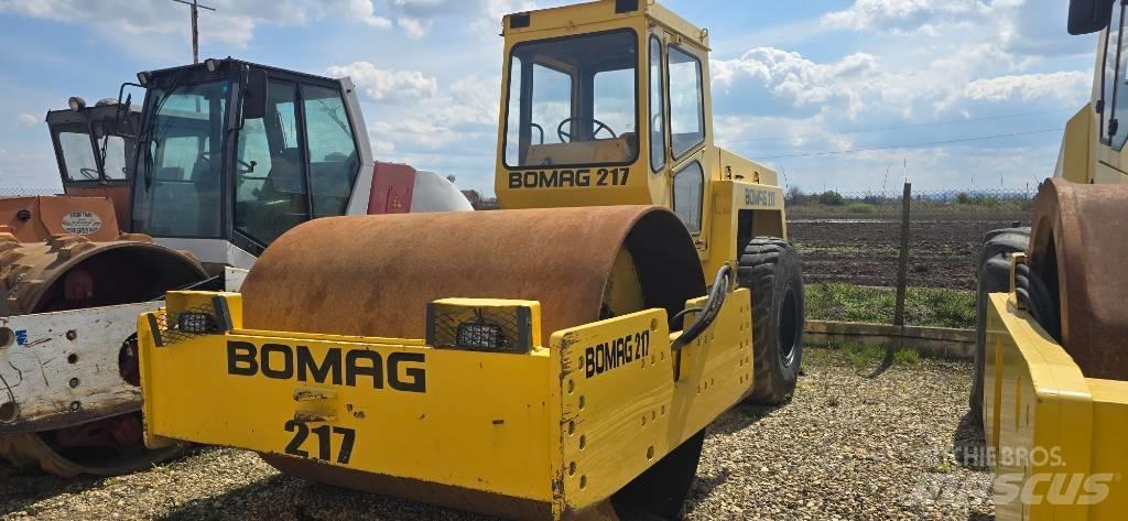 Bomag BW 217 D Enojni valjarji